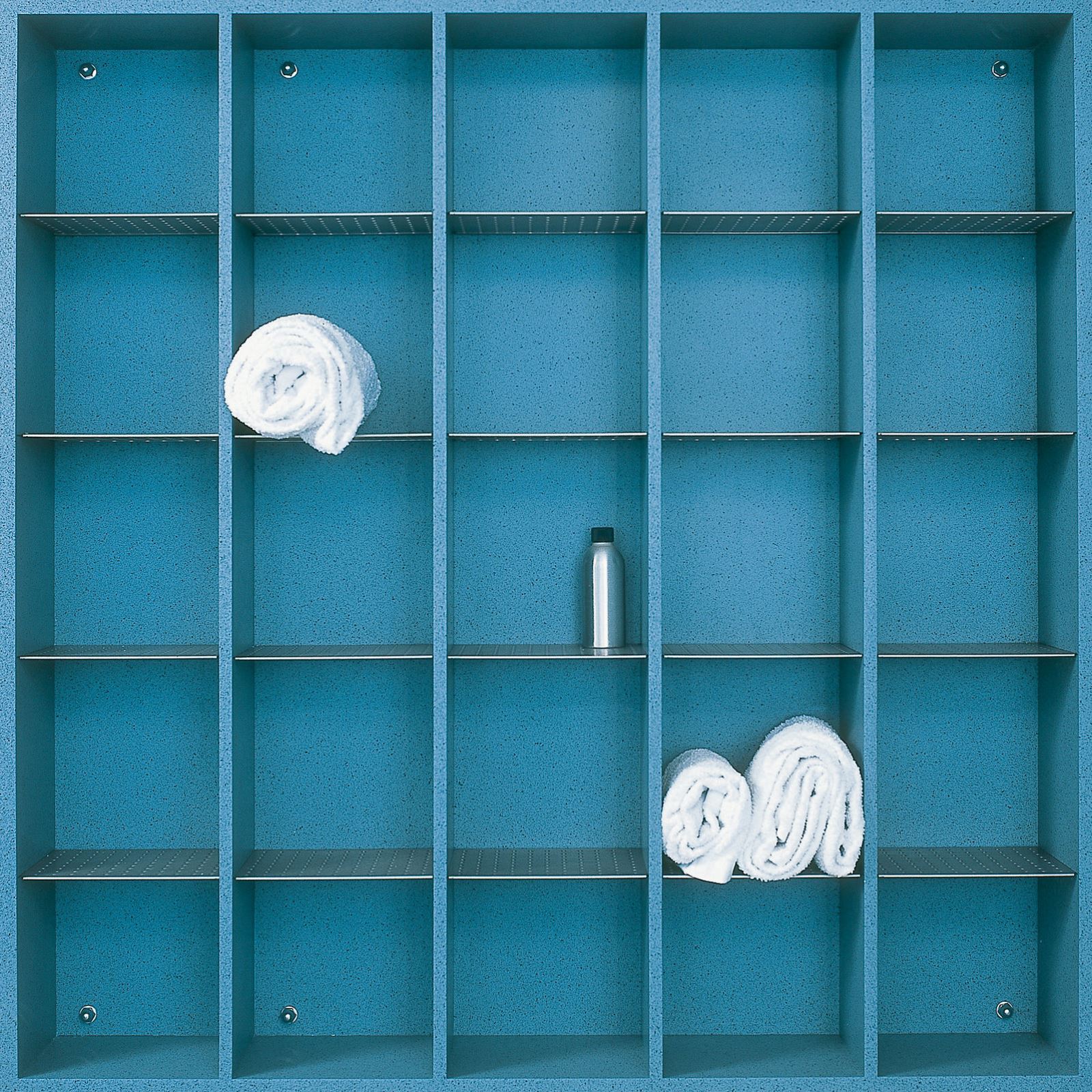 Durat Recycled Solid Surface - shelves at swimming hall Tuusula Finland | Plastock